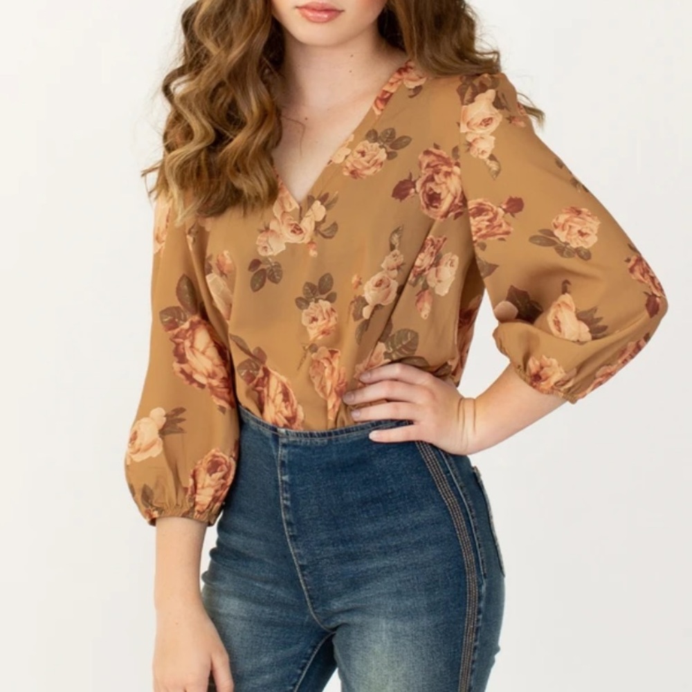 Joyfolie Jemila Floral Crop Top